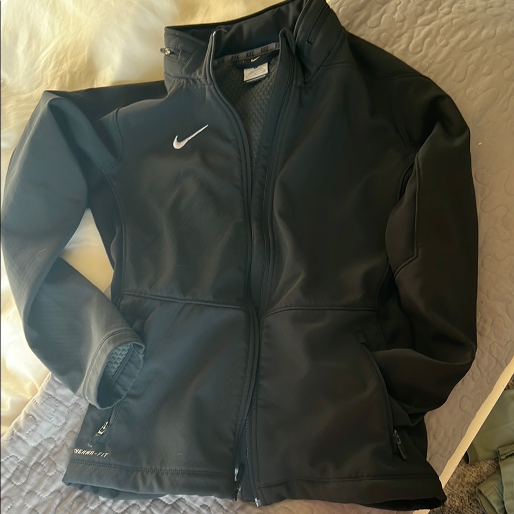 Nike therma-fit jacket - Picture 10 of 14